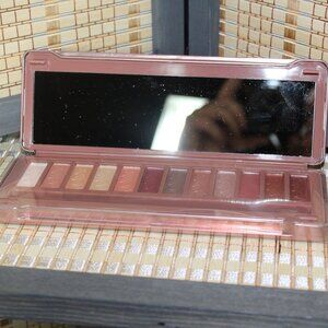 Beauty Concepts Sweet Treats Eyeshadow Palette